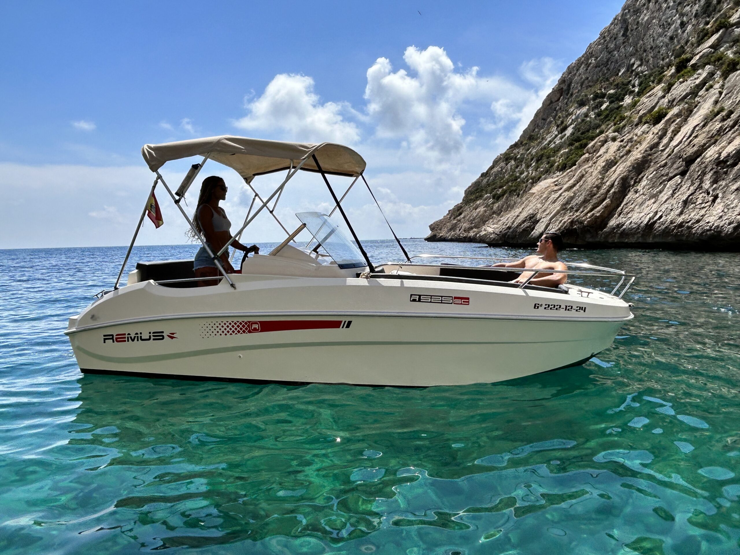 Alquiler de Barco Sin Licencia en Calpe – Remus 525 - imagen 2