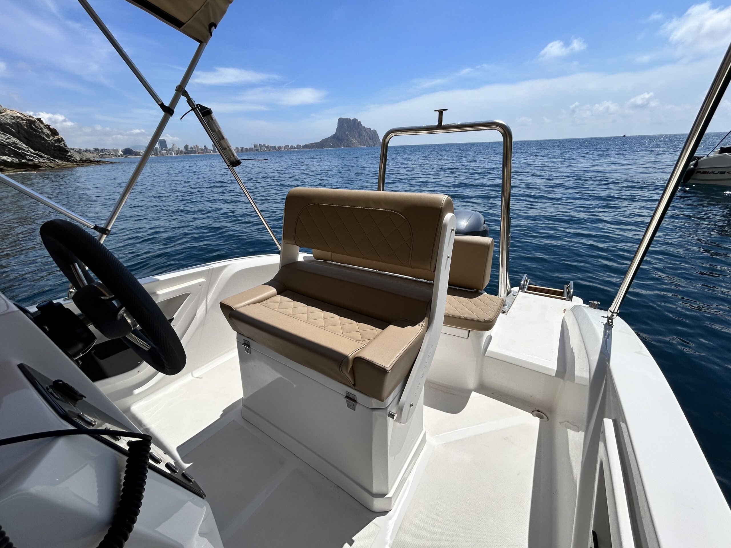 Alquiler de Barco Barqa Q20 en Calpe con Licencia o Patrón - imagen 4