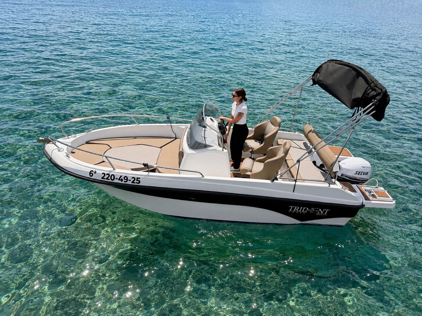 Alquiler de barco sin licencia en Alicante: Alimed Baby